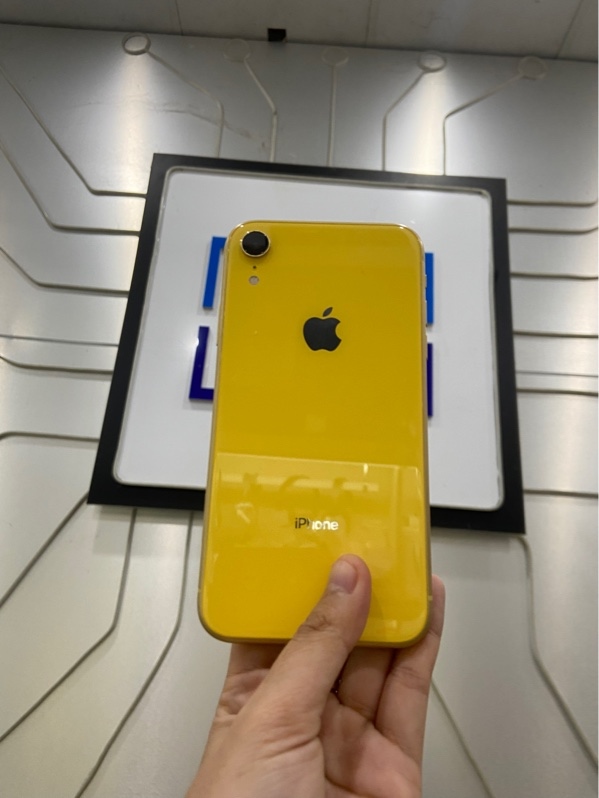 Điện thoại iPhone XR - lOS 18.4.1 - VN/A - 64GB - Pin 100% báo linh kiện - Màu vàng - Ngoại hình: 97% - Màn ám vàng - Body