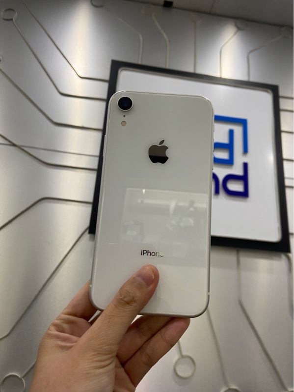 Điện thoại iPhone XR - TH/A - 64GB - IOS 16.3.1 - Pin đã thay - Màu trắng - Ngoại hình: 97% - Mất faceid, phản quang viền, phản quang giữa màn 2cm - Body - không bảo hành