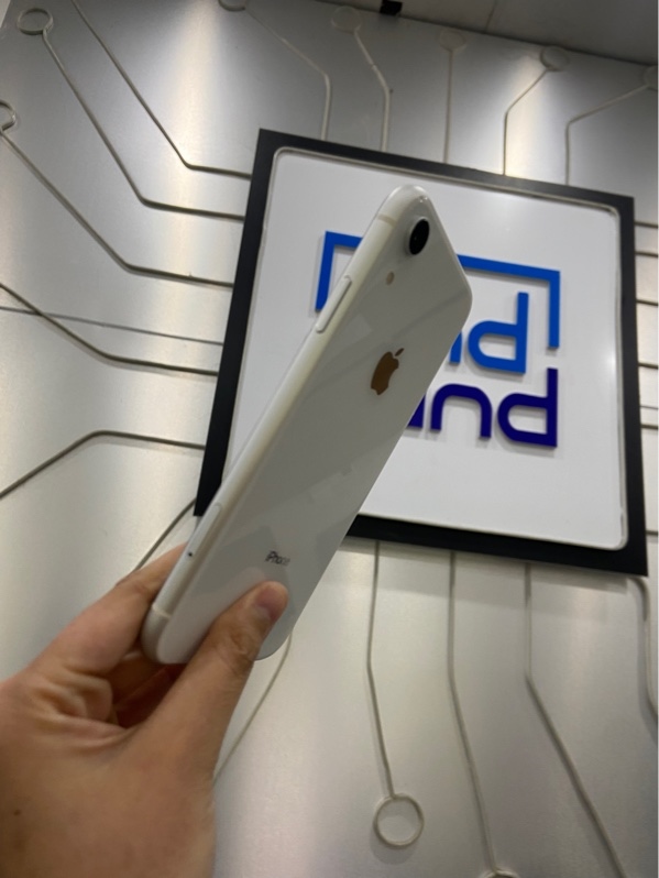 Điện thoại iPhone XR - TH/A - 64GB - IOS 16.3.1 - Pin đã thay - Màu trắng - Ngoại hình: 97% - Mất faceid, phản quang viền, phản quang giữa màn 2cm - Body - không bảo hành