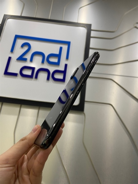 Điện thoại iPhone XS - LL/A - 64GB - Pin 100% đã thay - Màu đen - Ngoại hình: 96% - Màn linh kiện LCD, trầy, lưng trầy, sườn + kính cam sau trầy, cam sau 1 đốm 1X, cam trước bụi trong, màn ám hồng lưu ảnh - Body - không bảo hành 2