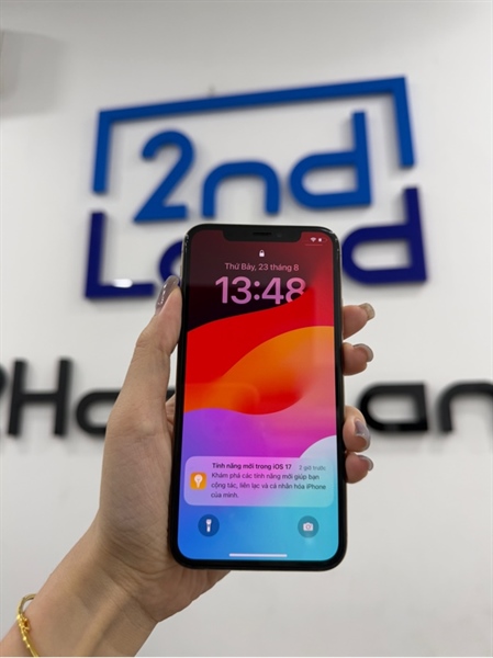 Điện thoại iPhone XS - LL/A - IOS 17.4.1 - 256GB - Màu vàng - Pin thay 100% LKKXĐ - Ngoại hình 97% - Màn linh kiện , màn ám hồng , cam đốm , cam trước thay , máy thay vỏ , bụi trong cam trước , viền trầy , lưng trầy - Kèm sạc 2
