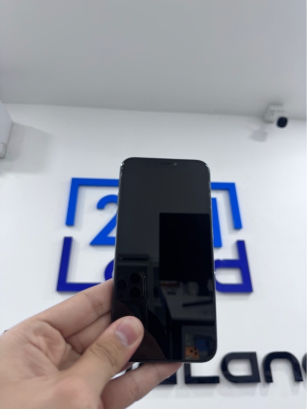 Điện thoại iPhone XS - LL/A - ios 18.7.5 - 64GB - Màu đen - Pin LKKXD báo dòng 100% - Ngoại hình 97% - Bể lưng, mất face, cám đốm, màn LK lưu ảnh, ám vàng - KHÔNG BẢO HÀNH
