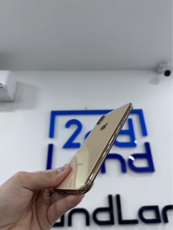 Điện thoại iPhone XS max - LL/A - 256Gb - iOS 18.7.9 - Màu vàng - Pin linh kiện 100% - Ngoại hình 97% - Đã thay màn LCD, hở sáng, mất face ID, màn lô, body trầy xước, xước nhiều - Body