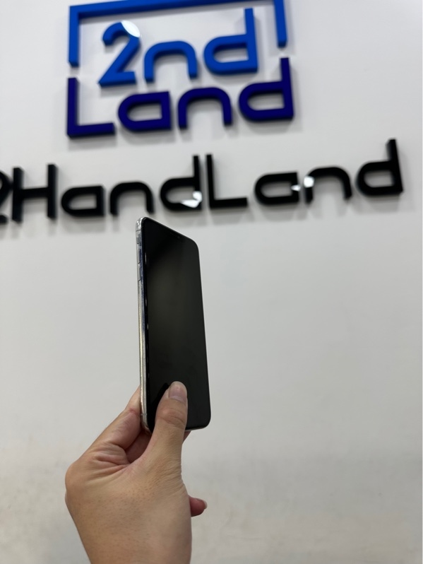Điện thoại iPhone Xs Max - LL/A - 64GB - IOS 18.7 - Pin 100% thay new - Màu trắng - Ngoại hình 97% - Màn ám lưu ảnh mờ nhẹ - Body