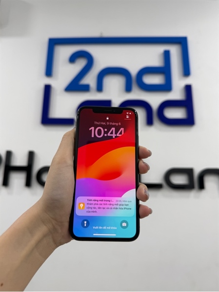 Điện thoại iPhone XS - X/A - IOS 17.2.1 - 64GB - Màu xám đen - Pin thay 98% - Ngoại hình 98% - Màn vàng viền - Kèm sạc 2