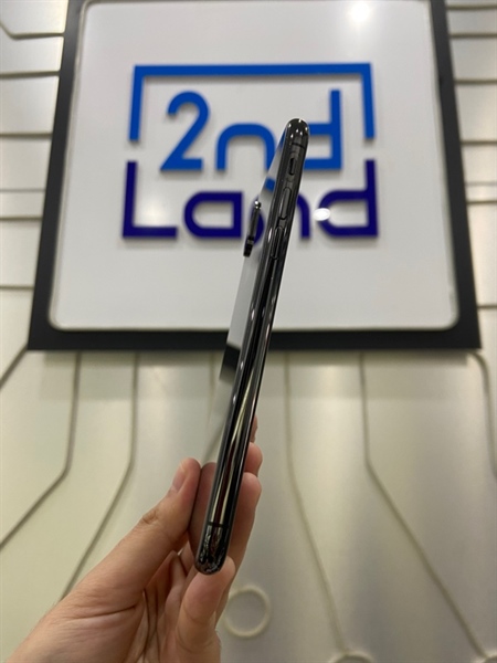 Điện thoại iPhone XS - ZP/A - 64GB - Pin 100% thay new - Màu đen - Ngoại hình: 97% - Màn xước đã đánh kính - Body 1