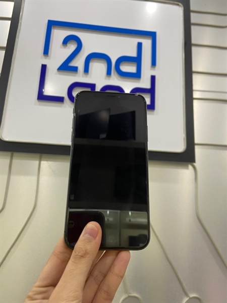 Điện thoại iPhone XS - ZP/A - 64GB - Pin 100% thay new - Màu đen - Ngoại hình: 97% - Màn xước đã đánh kính - Body 3