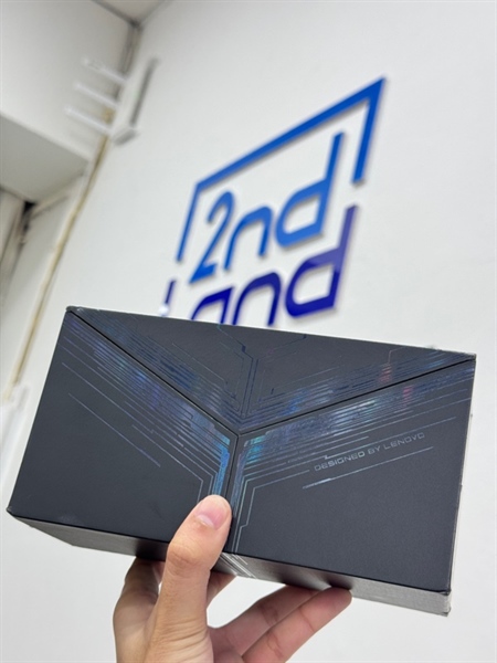 Điện thoại Lenovo Legion Phone (Duel) - Snap 865plus - Ram 8GB/Rom 128GB - Máy nội địa có tiếng việt - Màu đỏ đen - Ngoại hình 98% - Màn xước méo, cấn sườn nhẹ - Fullbox 1