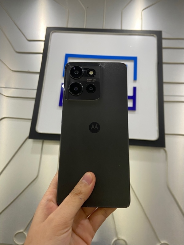 Điện thoại Motorola Moto G75 5G - Snapdragon 6 Gen 3 - Ram 8/256GB - Màu đen - Ngoại hình: 97% - FullBox