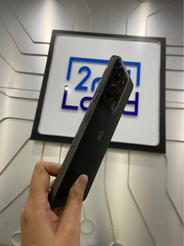 Điện thoại Motorola Moto G75 5G - Snapdragon 6 Gen 3 - Ram 8/256GB - Màu đen - Ngoại hình: 97% - FullBox