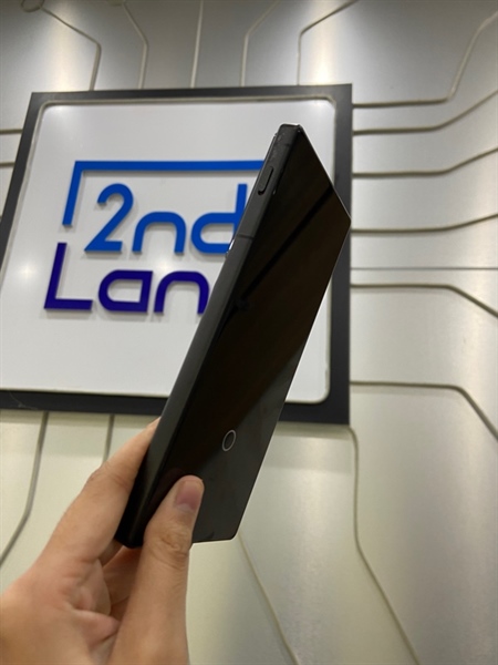 Điện thoại Nubia Z70S Ultra - Snapdragon 8 Elite - Ram 16/512GB - Pin 97% - Chu kì 123 lần - Màu đen - Ngoại hình: 98% - Body 3