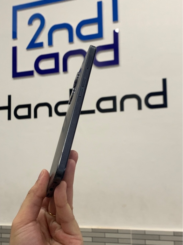 Điện thoại Oppo a2m 5g - Nội địa trung - Dimensity 700 - Ram 4/128gb - Màu đen - Ngoại hình: 97% - Màn trầy ám xanh, trầy cấn nhiều, không CH Play - Body