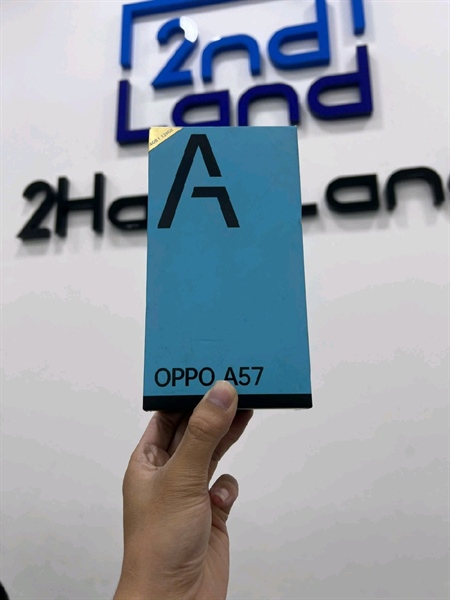 Điện thoại Oppo A57 - 4/128 GB - Pin ổn - Màu đen - Ngoại hình 97% - màn nứt trong phản quang nhẹ - Fullbox 3