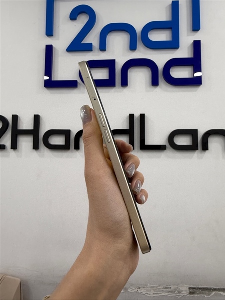 Điện thoại Oppo A57 (CPH2407) - Helio G35 - 4/128GB - Màu vàng - Ngoại hình 97% - Màn ám hồng , màn ép kính , trầy viền , tróc sơn - Body 1