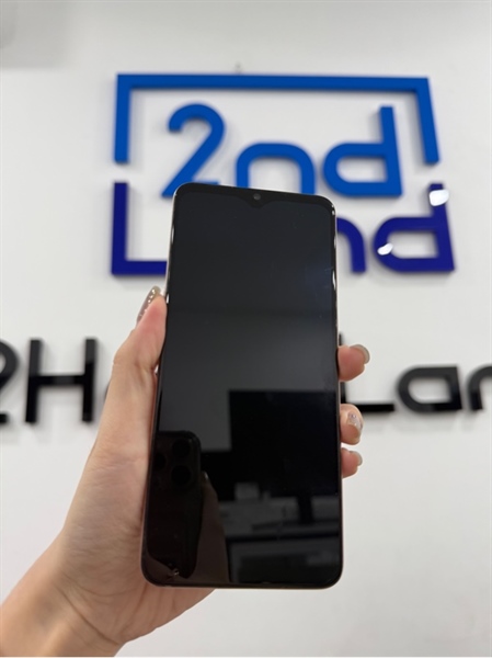 Điện thoại Oppo A73 - 6/128GB - Màu đỏ - Ngoại hình 97% - Khung trầy nhiều , màn sướt lông mèo - Kèm sạc 2
