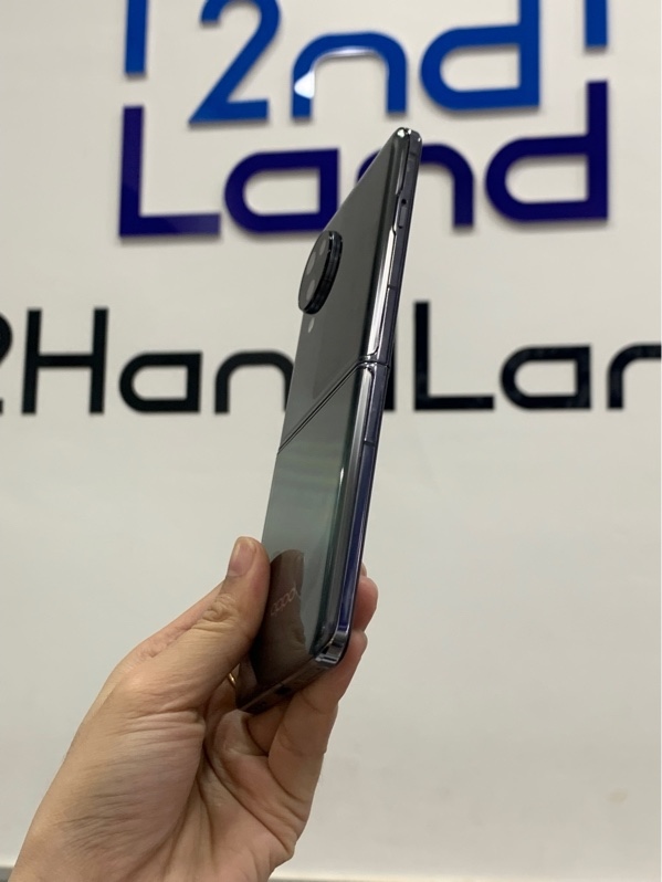 Điện thoại Oppo Find N3 Flip - Dimensity 9200 - Ram 12gb/rom 256gb - Màu xám - Ngoại hình: 98% - Body