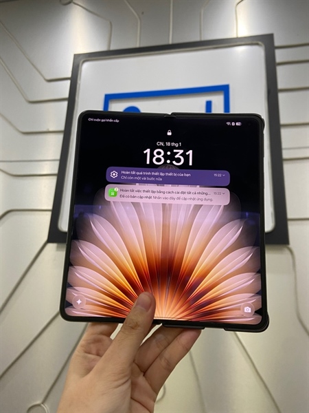 Điện thoại Oppo Find N5 - Ram 16/512GB - Quốc Tế - Pin 99% - Màu đen - Ngoại hình: 99% - Body 2