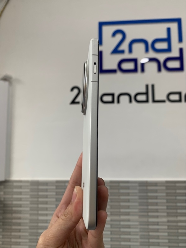 Điện thoại Oppo Find X8 Pro - Bản nội địa - Ram 16GB/512GB - Màu trắng - Ngoại hình: 98% - Fullbox