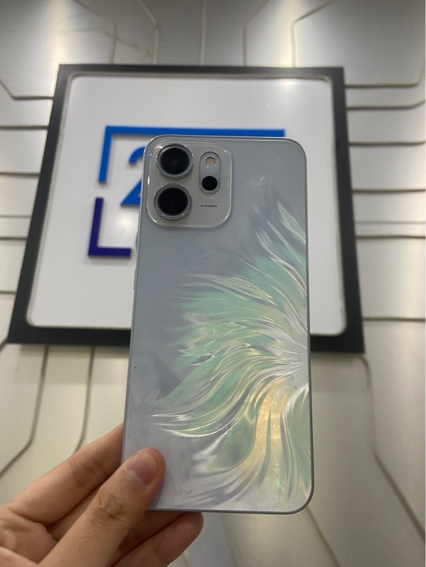 Điện thoại Oppo Reno 14 F - 8/256GB - Màu xanh - Ngoại hình: 97% - Trầy xước sườn nhẹ - FullBox