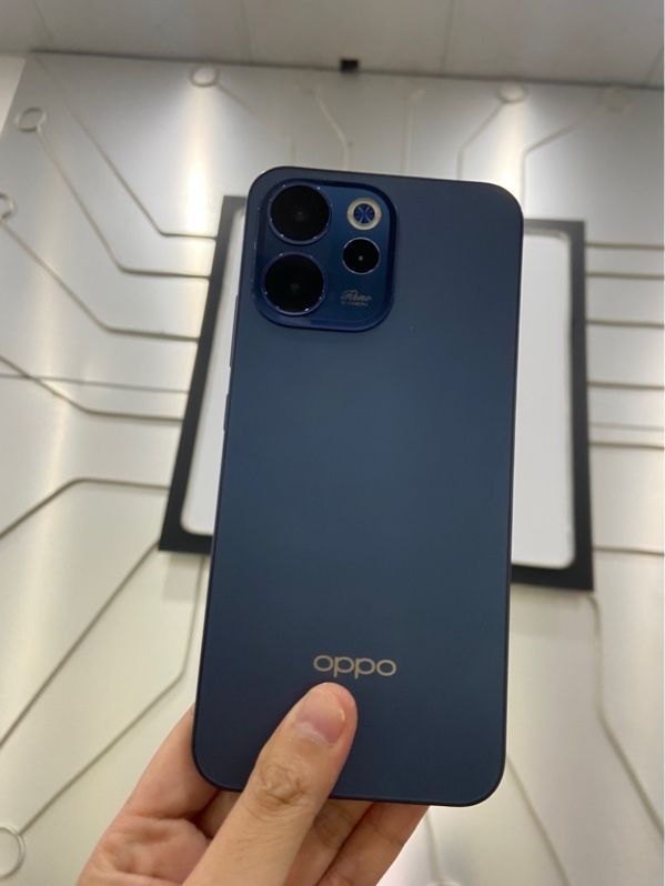 Điện thoại Oppo Reno 15F 5G - Ram 8/256GB - Snapdragon 6 gen 1 - Màu xanh - Ngoại hình: 98% - Body