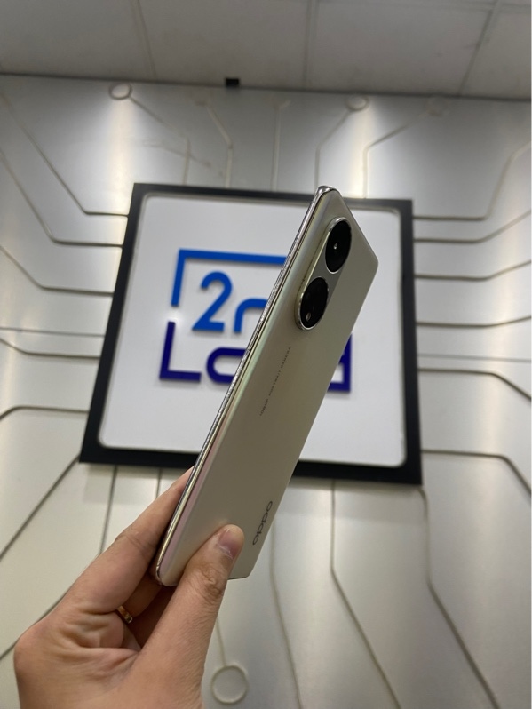 Điện Thoại Oppo Reno 8T 5G - Snap Dragon 695 - Ram 8/128GB - Màu trắng - Ngoại hình: 96% - Màn ám xanh, bể góc màn, xước thân - Body
