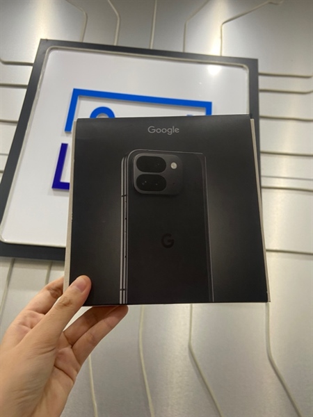 Điện thoại Pixel 9 Pro Fold - Ram 16/256GB - Tensor G4 - Màn Oled - Màu đen - Ngoại hình: 99% - FullBox