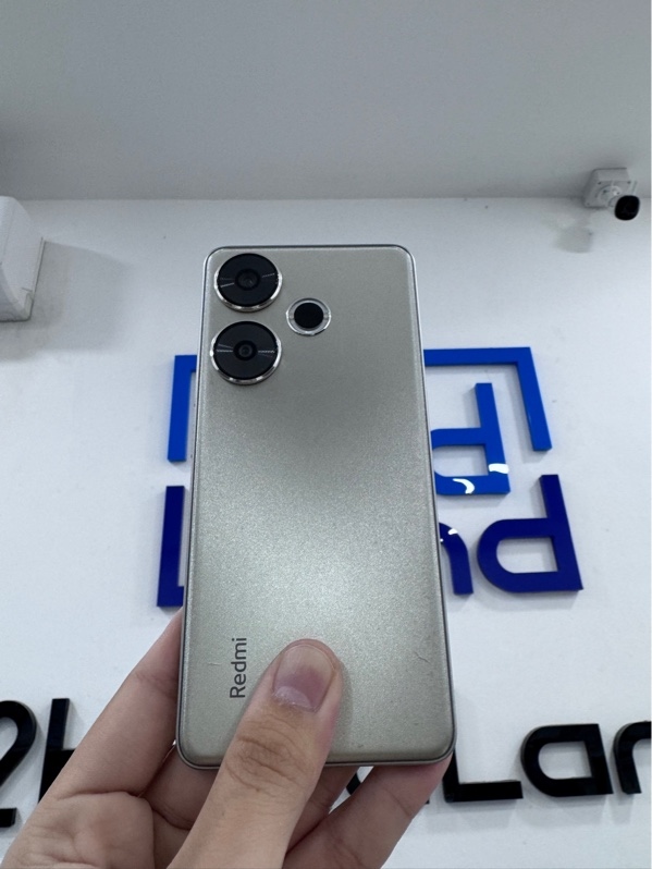 Điện thoại Redmi Tubro 3 - Máy nội địa Trung - Snapdrgon 8s gen 3 - 12/256GB - Màu xám - Ngoại hình 97% - Lưng trầy xước, viền trầy, màn lưu ảnh, ám vàng - Body