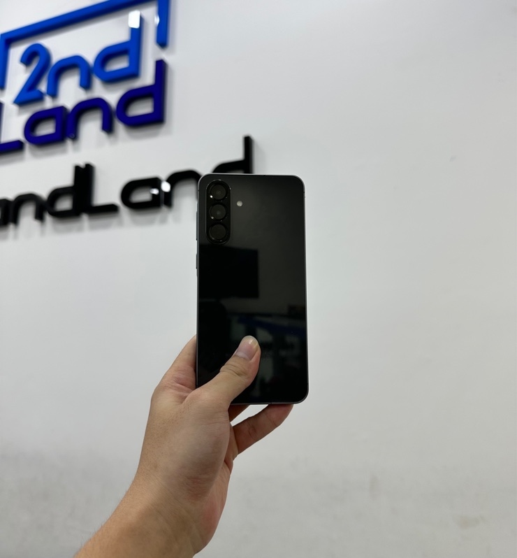 Điện thoại Samsung A56 - Ram 8/128GB - Màu xám - Ngoại hình 98% - Body