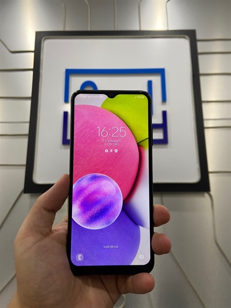 Điện thoại Samsung Galaxy A03S - Helio P35 - 60HZ - Ram 4/64GB - Màu đen - Ngoại hình: 97% - Mặt lưng trầy, màn ám xanh viền - Body 2