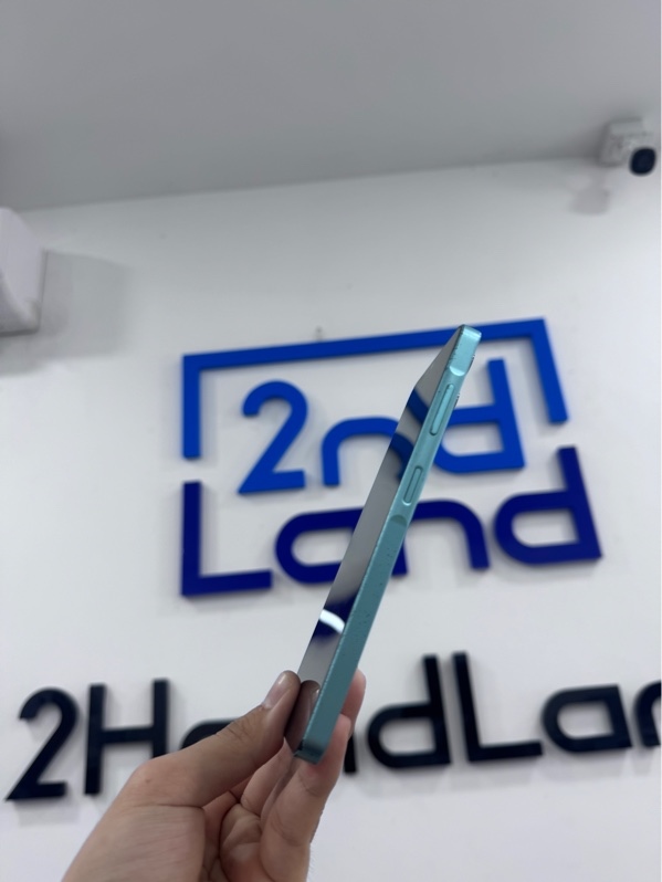 Điện thoại Samsung Galaxy A06 - 4/64Gb - SSVN - Màu xanh - Ngoại hình 96% - trầy xước - Kèm sạc linh kiện