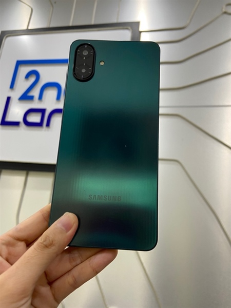 Điện thoại Samsung Galaxy A07 - Helio G99 - Ram 4/128GB - Màu xanh lá - Ngoại hình: 99% - FullBox 1