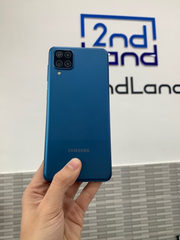 Điện thoại Samsung Galaxy A12 - Exynos 850 - 4GB/128GB - Màu xanh - Ngoại hình: 97% - Màn ám hồng - Body