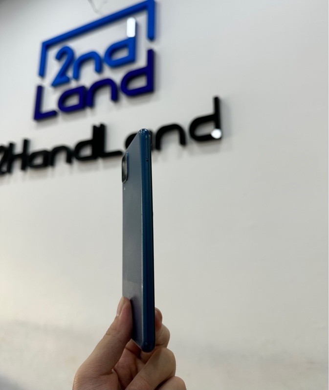 Điện thoại Samsung Galaxy A12 - Ram 4/128GB - Màu xanh - Ngoại hình 96% - Mất nút tăng giảm âm lượng màn ám phản quang - Body
