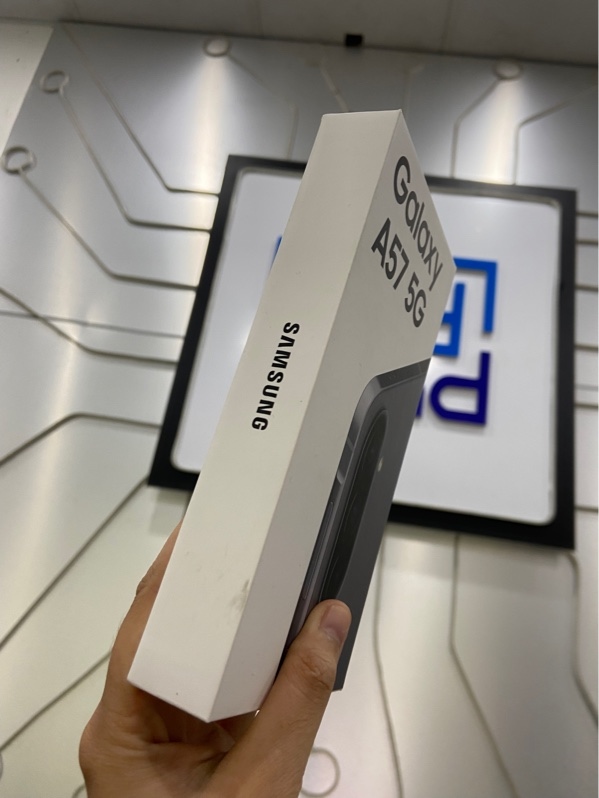 Điện thoại Samsung Galaxy A57 5G - Ram 8/128GB - 120Hz - Màu xám - Newseal - Còn Bảo Hành Đến 21/06/2026