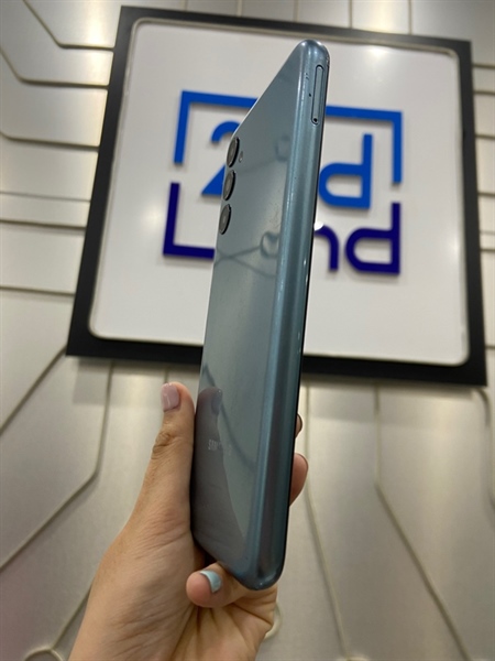 Điện thoại Samsung Galaxy M14 - 5G - Chip Exynos 1330 - 90HZ - 4/128GB - Pin tốt - Màu xanh - Ngoại hình: 97% - Body 1