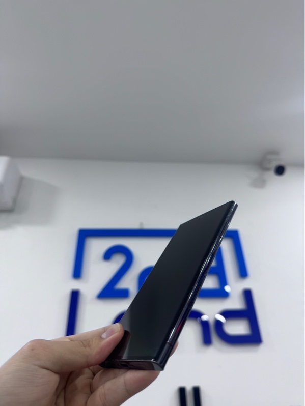 Điện thoại Samsung Galaxy S23 Ultra - Máy mã Mỹ - Snapdragon 8 gen 2 - 8/256gb - Màu đen - Ngoại hình 97% - Trầy xước, hở lưng nhẹ - Body