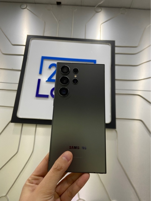 Điện thoại Samsung Galaxy S24 Ultra - SM-S928U1 - Ram 12/256GB - Màu đen - Ngoại hình: 98% - Body