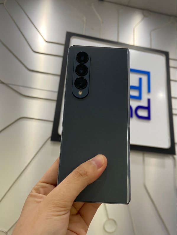 Điện thoại Samsung Galaxy Z Fold 4 - Snapdragon 8 Plus Gen 1 - Ram 12/256GB - Màu xanh đen - Ngoại hình: 97% - Body