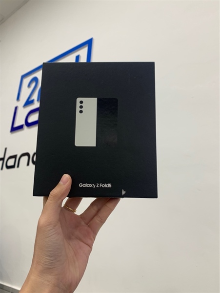 Điện thoại Samsung Galaxy Z Fold 5 - Snap 8 gen 2 - Ram 12/512GB - Màu bạc - Ngoại hình: 98% - Fullbox 4