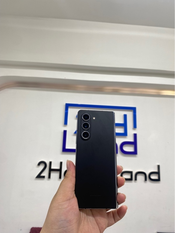 Điện thoại Samsung galaxy Z Fold 5 - Snapdragon 8 gen 2 - 12/512 - Màu đen - Ngoại hình 97% - Màn đã qua sửa chữa chính hãng - Body