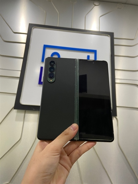 Điện thoại Samsung Galaxy ZFold 3 - Snapdragon 888 - 120hz - Ram 12/512GB - Pin tốt - Màu xanh - Ngoại hình: 97% - Viền trầy, mặt kính trầy, viền camera trầy - Body