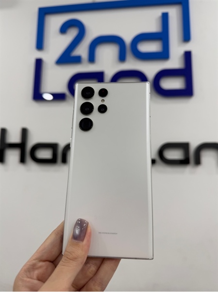 Điện thoại Samsung S22 Ultra - Snap 8 Gen 1 - 8/128GB - Màu trắng - Ngoại hình 97% - Màn trầy, spen lỗi thao tác không chạm - Kèm sạc