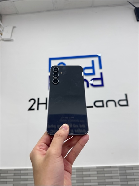 Điện thoại Samsung S23 FE - Exynos 2200 - Ram 8GB/256GB - Màu xám - Ngoại hình: 97% - Màn trầy, lưng thay - Body