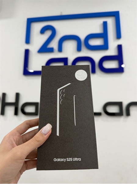 Điện thoại Samsung S25 Ultra - Snapdragon 8 Elite - 12/256GB - SSVN - Màu xám - Ngoại hình 98% - Kèm Box , cáp sạc - Còn BH 31/05/2026