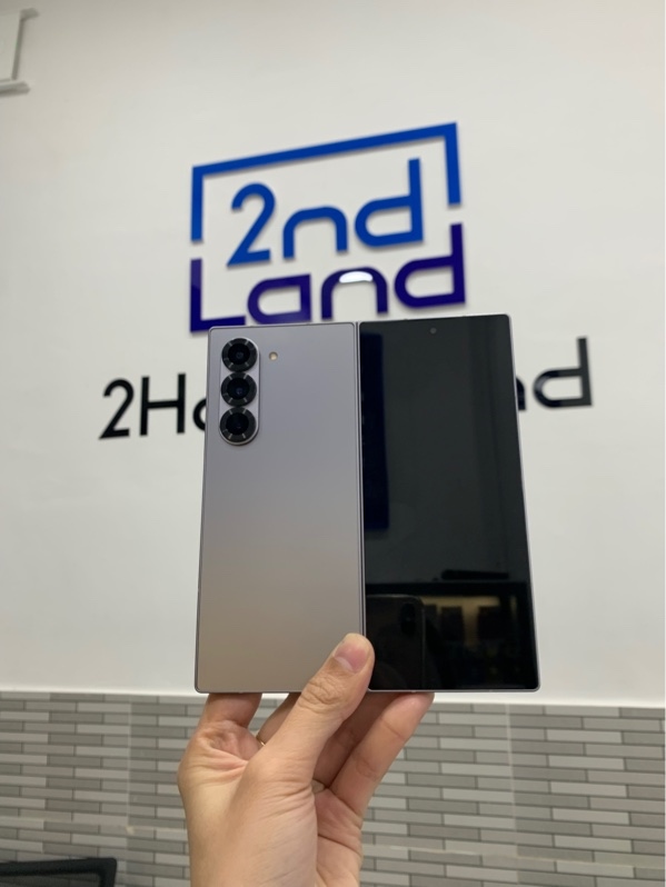 Điện thoại Samsung Z Fold 6 - Snapdragon 8 gen 3 - 12GB/512GB - Màu xám - Ngoại hình: 98% - Body