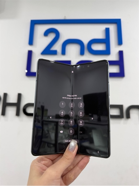 Điện thoại Samsung ZFold 4 - Snapdragon 8 Gen 1 - 12/512GB - Màu xanh - Ngoại hình 97% - Bản lề mở ra không hết , trầy viền nhiều , màn chết pixel nhỏ , màn ngoài trầy - Kèm Box 3