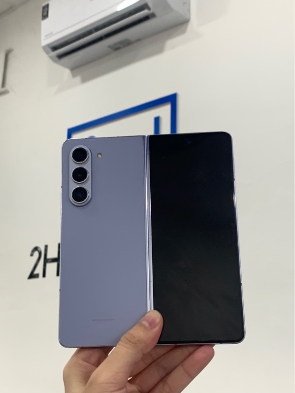 Điện thoại Samsung Zfold 5 - Ram 12GB/256GB - Màu xanh - Ngoại hình: 98% - Body
