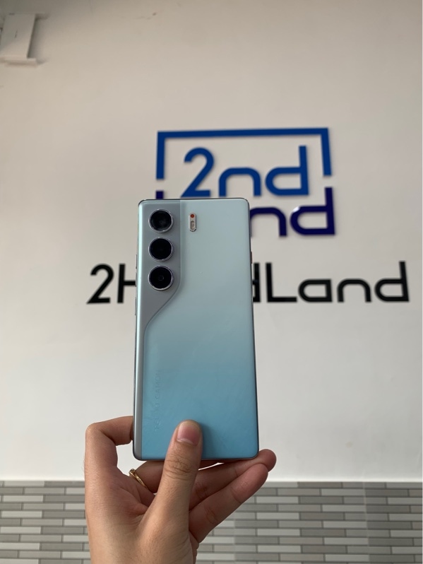 Điện thoại Techno Camon 40 - Bản quốc tế - Helio G100-Ultimate - Ram 8GB/256GB - Màu trắng - Ngoại hình: 98% - Body