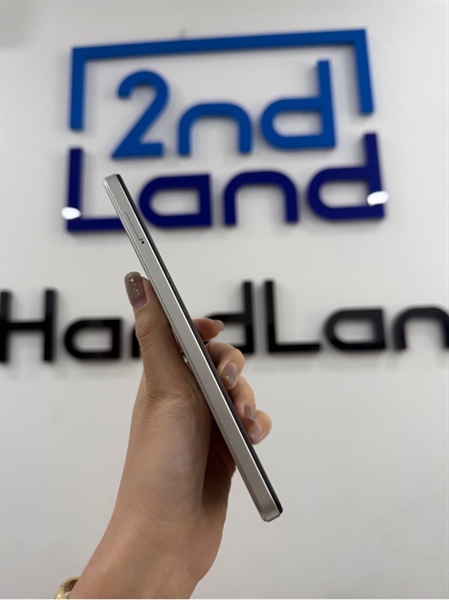 Điện thoại Tecno Pova Neo 3 - Helio G85 - 8/128GB - Màu vàng - Ngoại hình 97% - Màn ám hồng - Kèm sạc 1