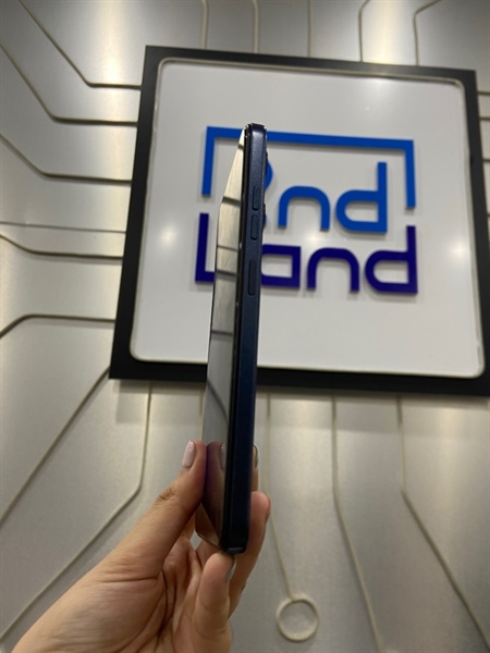 Điện thoại Tecno Spark 10 - Helio 437 - Ram 8/128GB - Bản quốc tế - Màu xanh - Ngoại hình: 98% - Body 2
